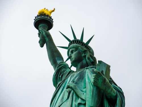 Imagen en primer plano de la estatua de la libertad de Nueva York, Estados Unidos