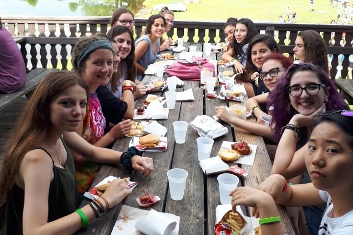 feria americana en high point camp