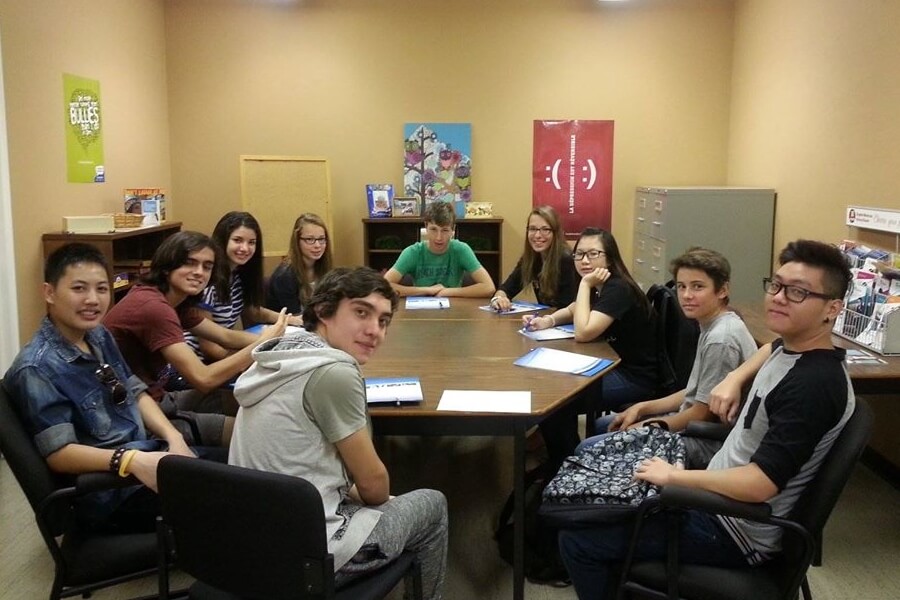 alumnos de año escolar en Québec Canadá