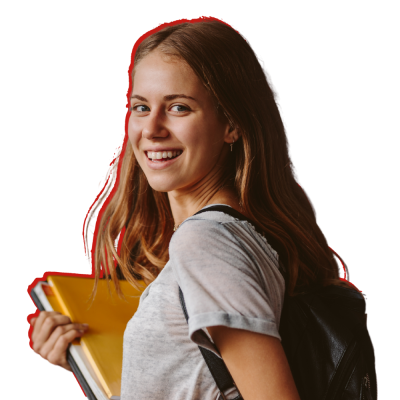 estudiante internacinal sonriendo sujetando unos libros y carpeta